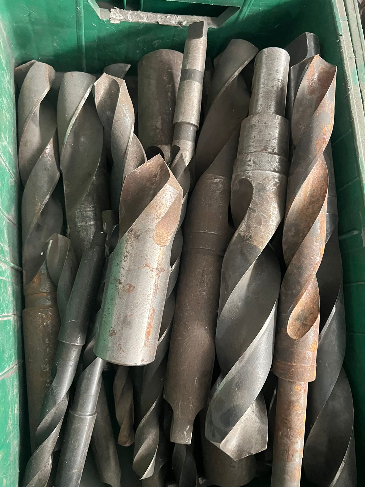JL06-brocas_para_metal_